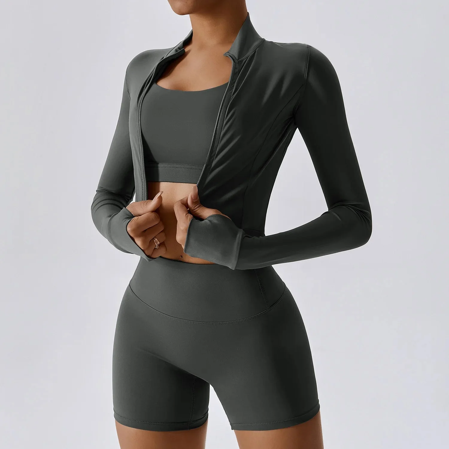 Pinnacle 3-Piece Performance Wear Set - Image 4
