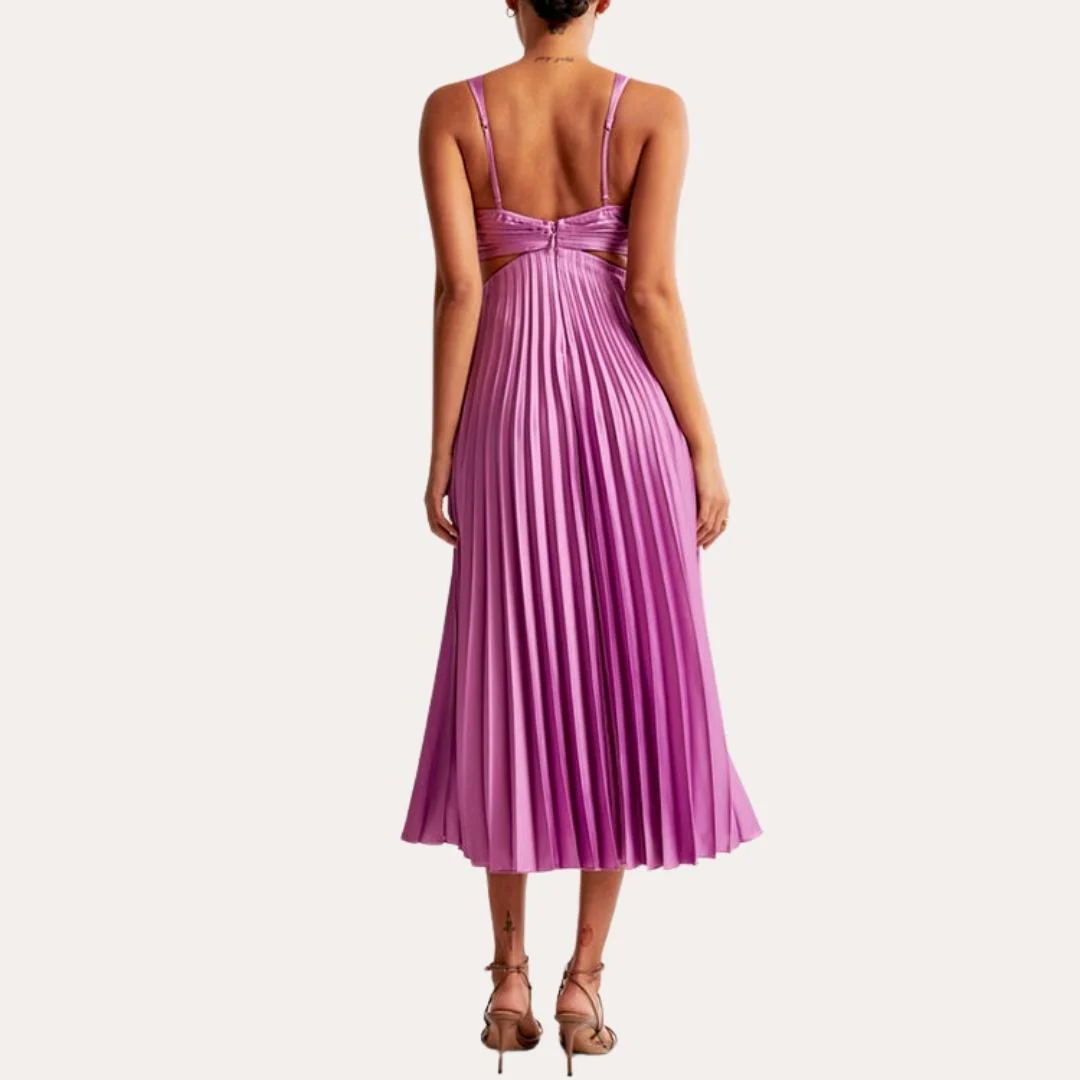 Adele | Pleated V-neck dress - Image 8
