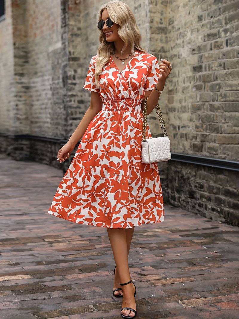 Amelia short sleeve floral wrap dress - Image 20