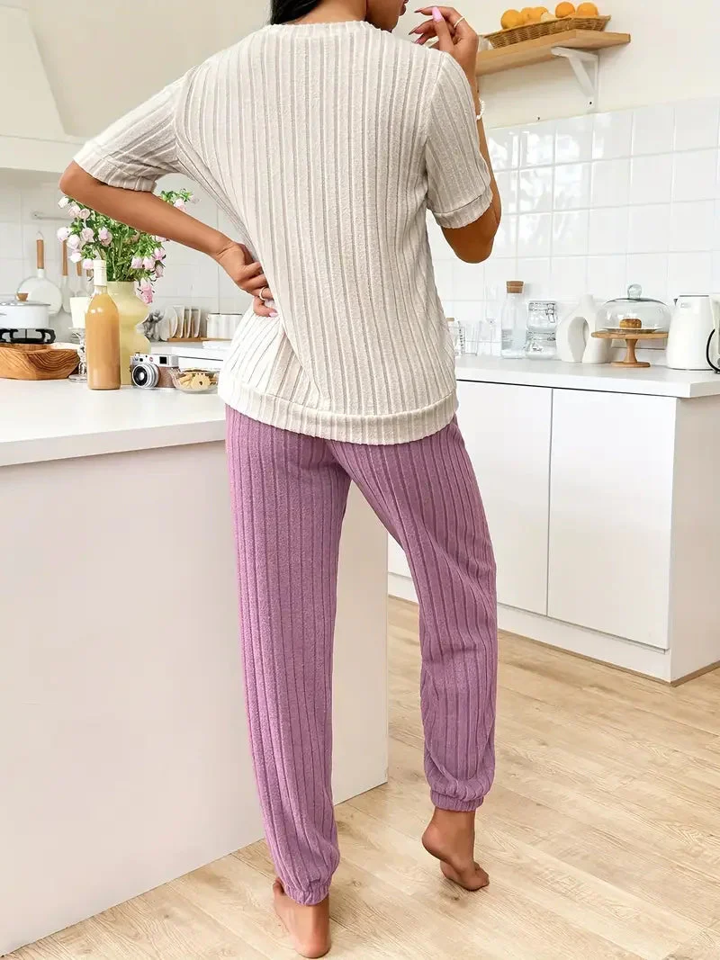 Amore Ribbed Loungewear Set - Image 4