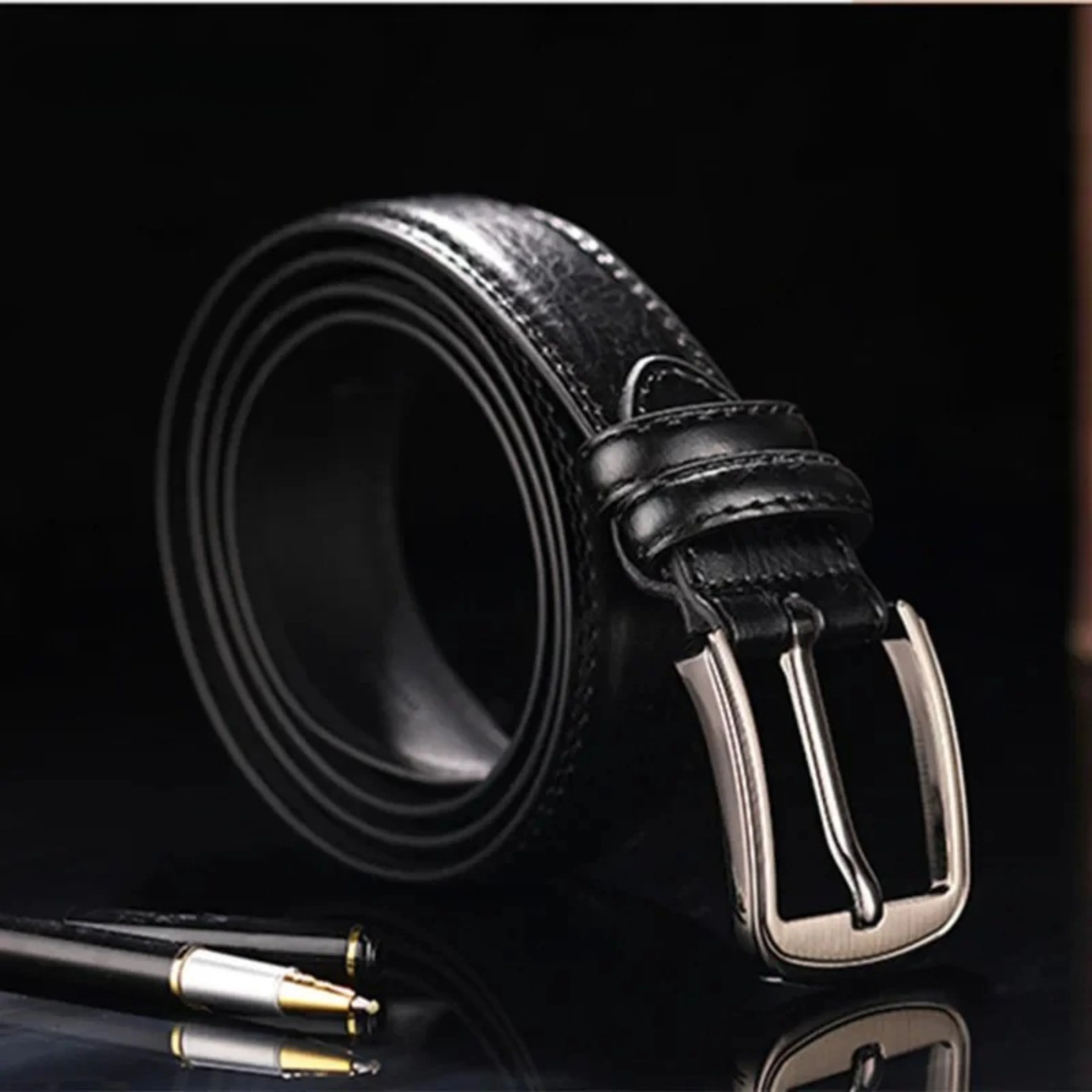 Cavalier Full-Grain Leather Belt - Image 5