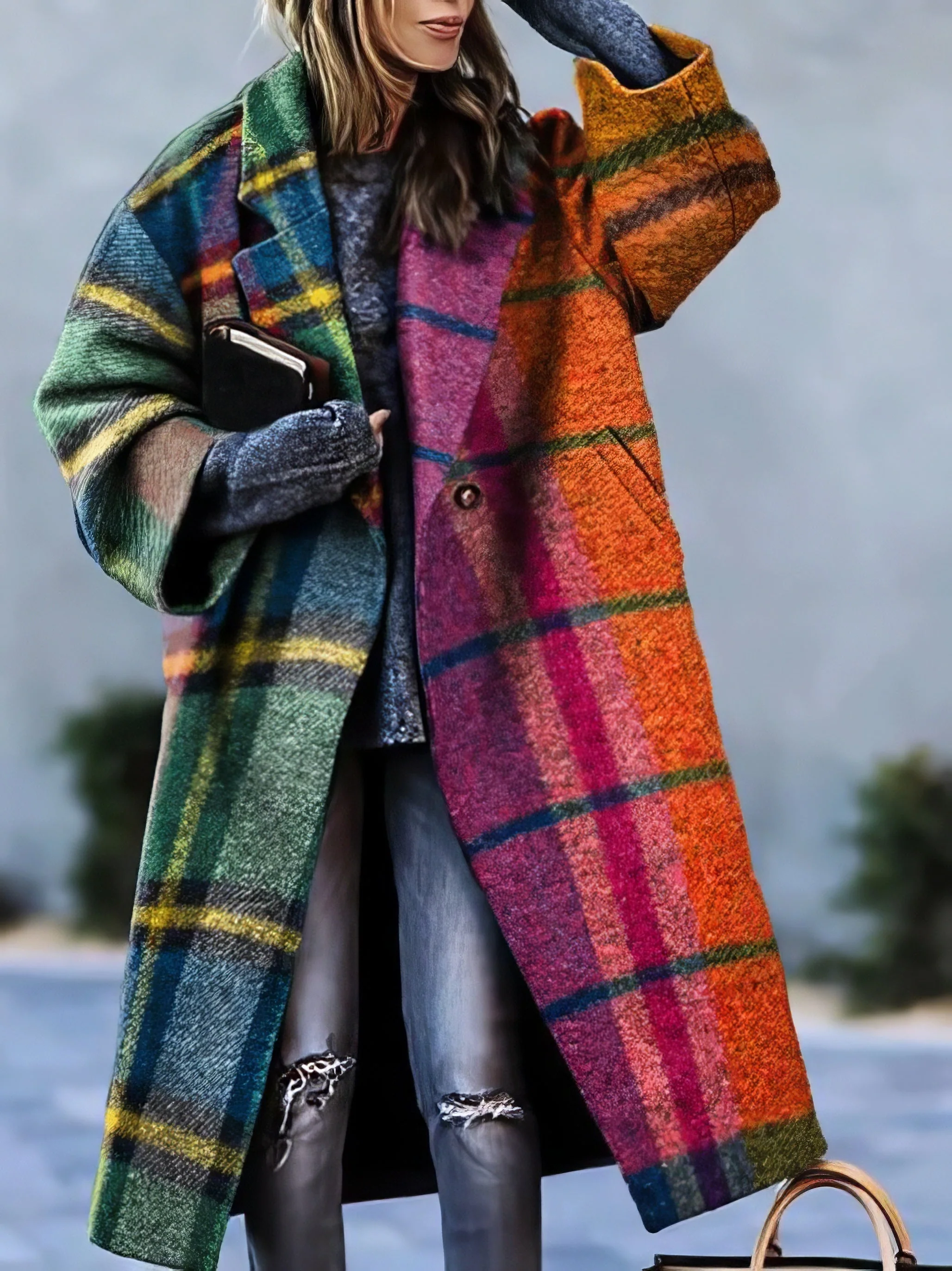 Claire – Women’s Long Coat with Lapel Collar