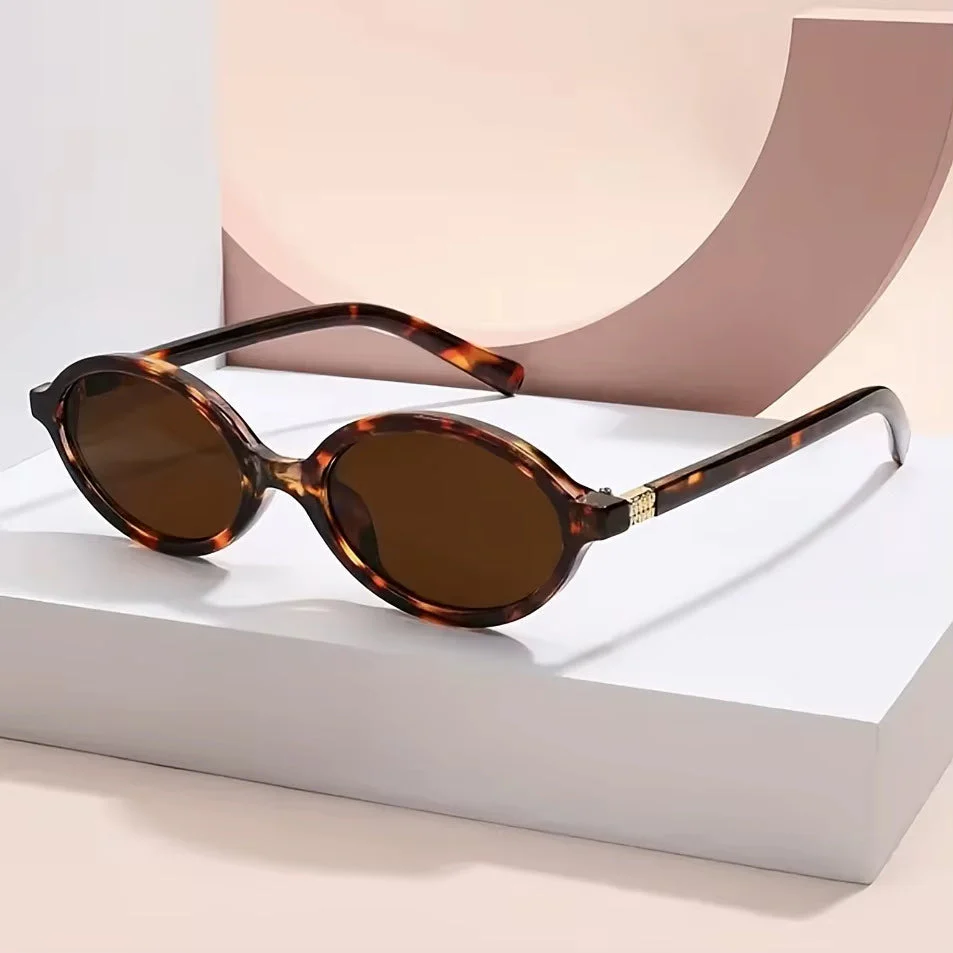 Demi Retro Oval Sunglasses - Image 6