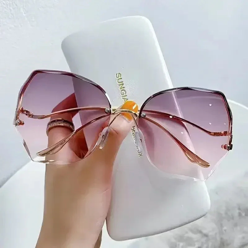 Eden Rimless Sunglasses - Image 6