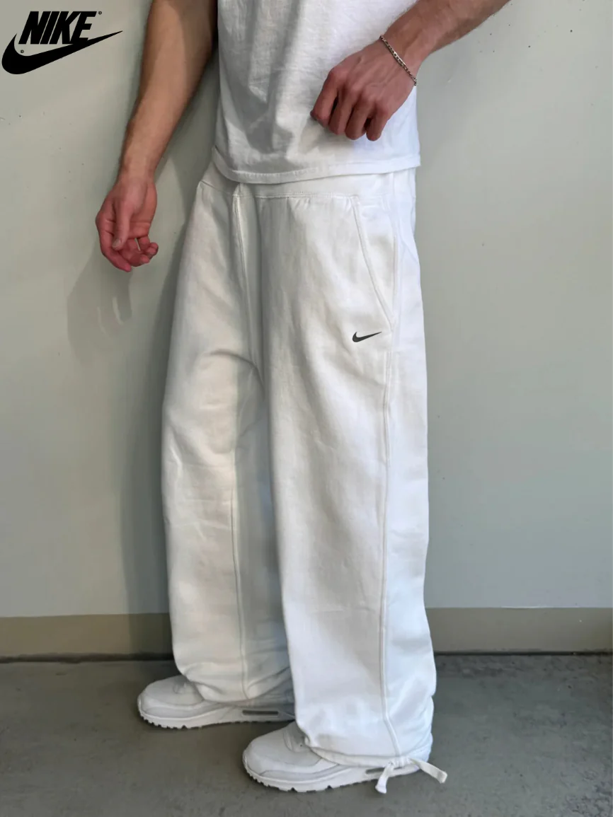 Essential Relaxed-Fit Fleece Sweatpants || Clearance Sale - Image 3