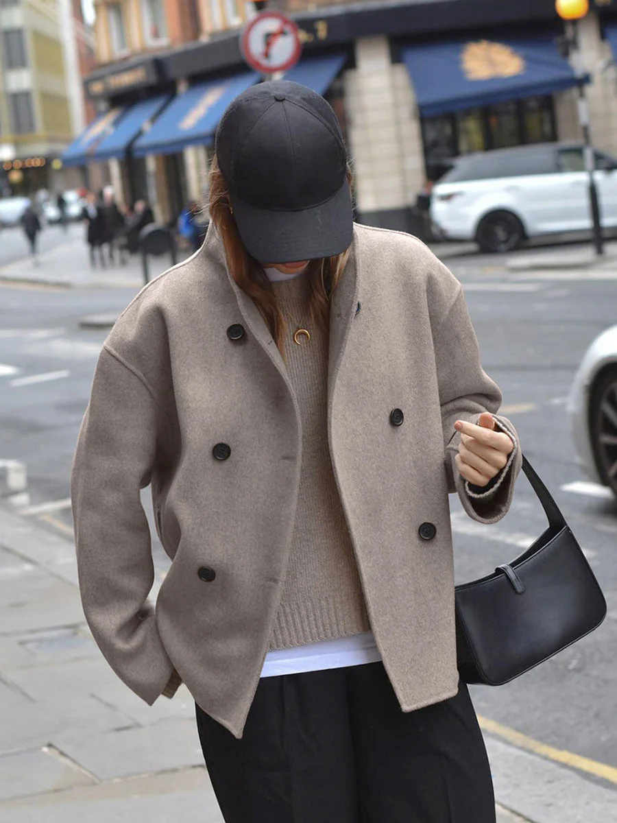 Evelyn – Women’s Wool Double-Breasted Coat - Image 6