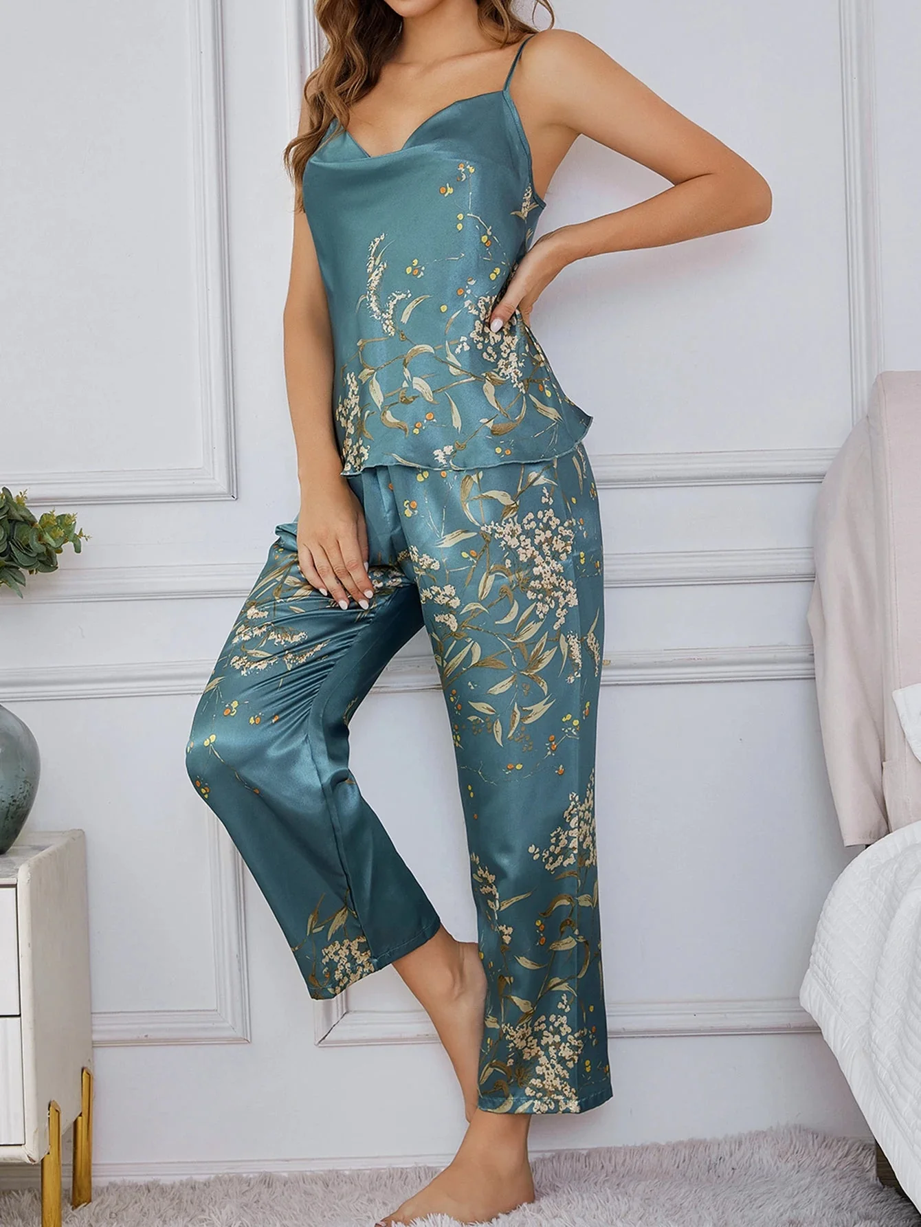 Fleur Satin Lounge Set - Image 5