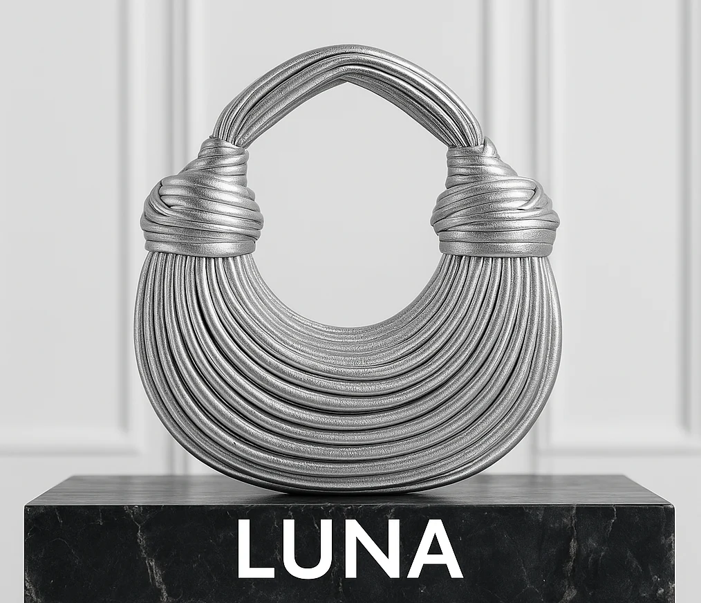 Luna Woven Clutch - Image 10
