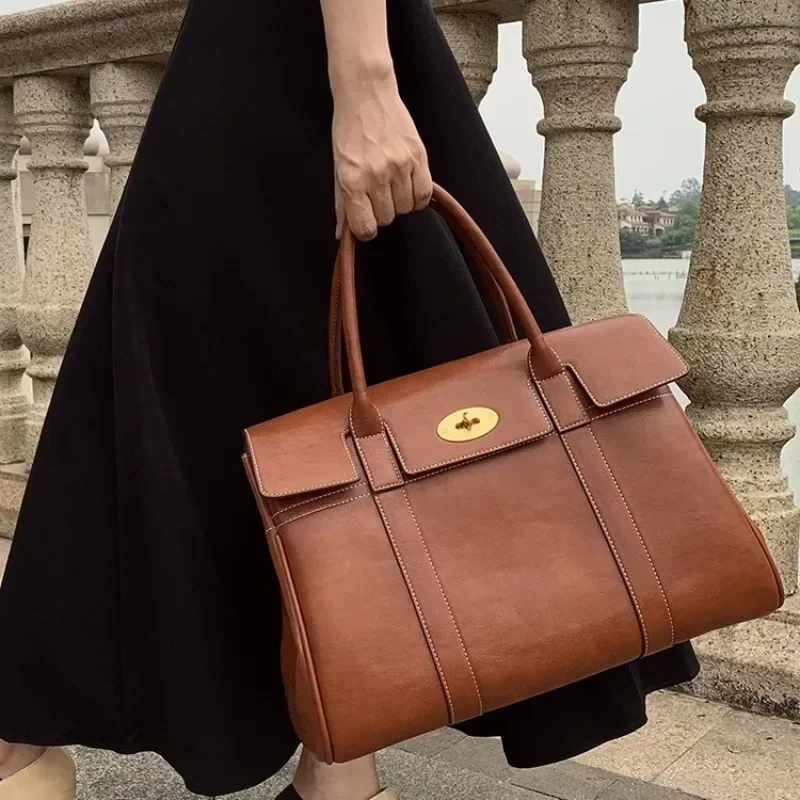 Lora Tote HandBag - Image 4