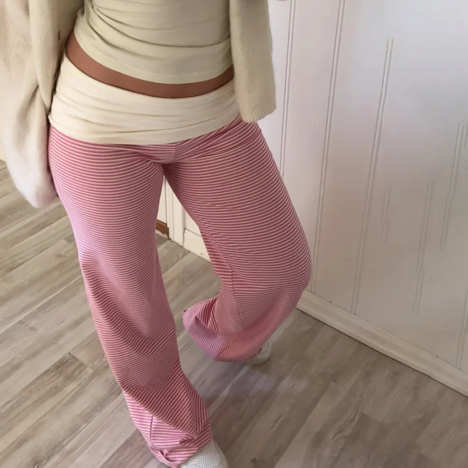 Sable Meridian Foldover Flare Sweatpants - Image 4