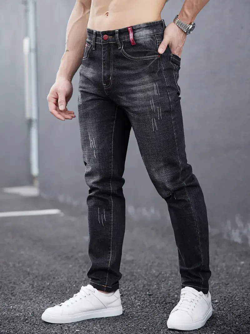 Savage Cut Tapered Jeans - Image 3