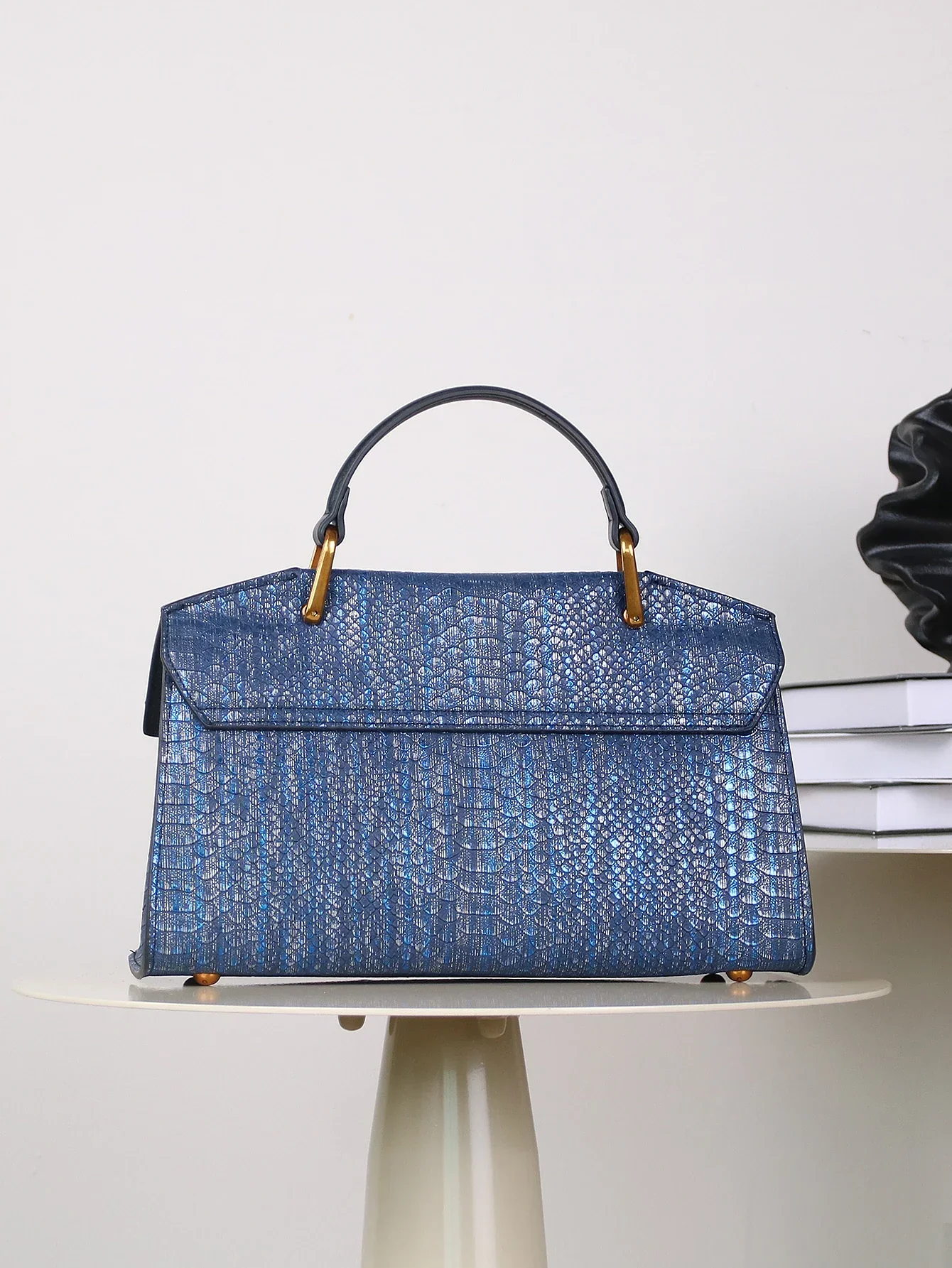 Seraph Snake Bag - Image 5