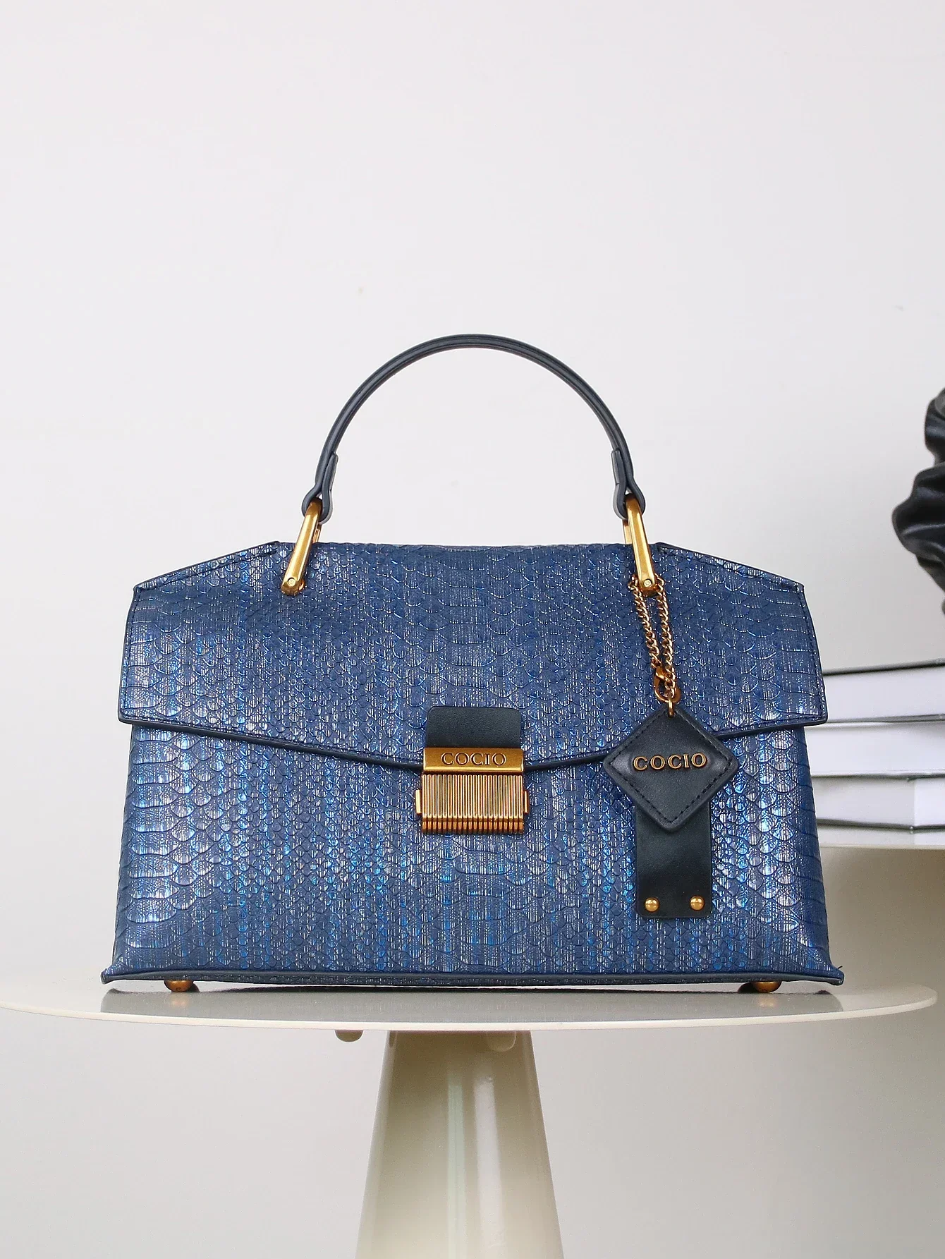 Seraph Snake Bag - Image 6