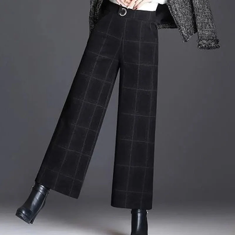 Belgravia Plaid Wide-Leg Trouser - Image 4