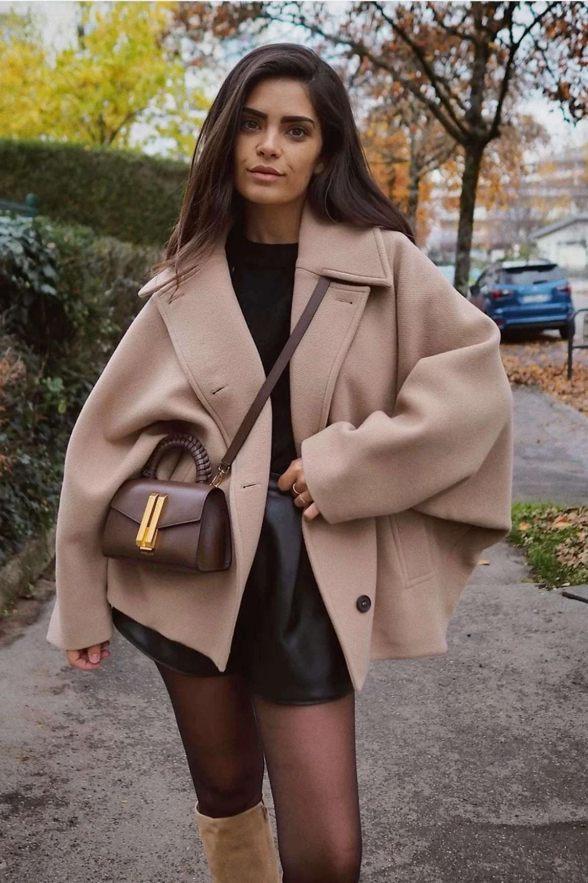 Sophia – Women’s Oversized Wool Coat for Winter - Image 11