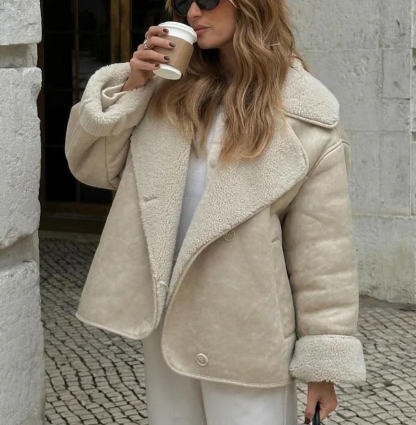 Sophie – Women’s Short Shearling Wool Jacket - Image 2