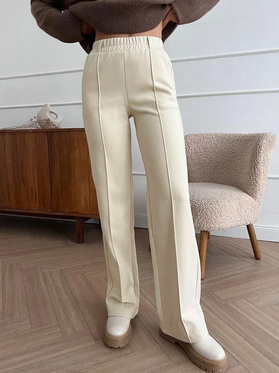 Velvetine Flow Pants - Image 3
